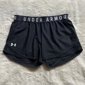 🍊 Shorts | pockets | Under Armour | small